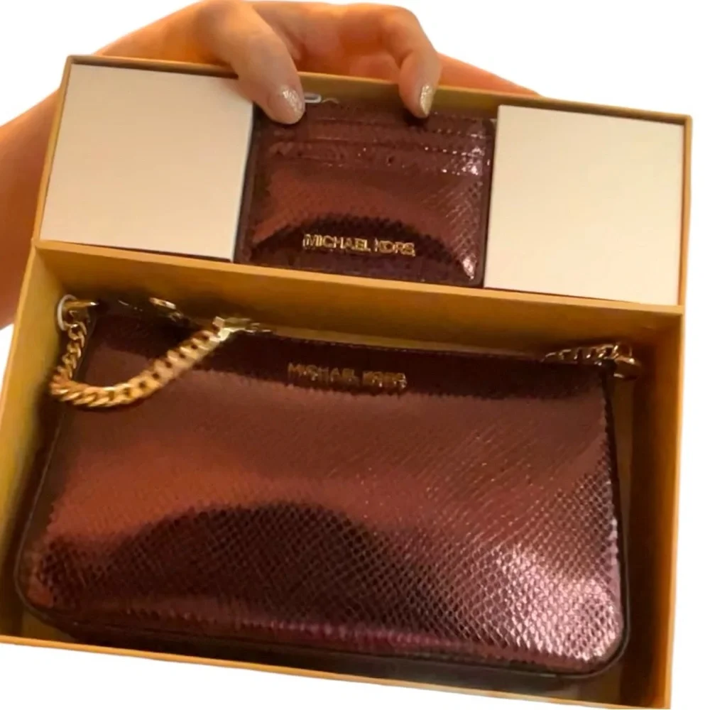 🩵 Michael Kors Shimmering Bronze Clutch and Cardholder Set - Picture 3 of 6